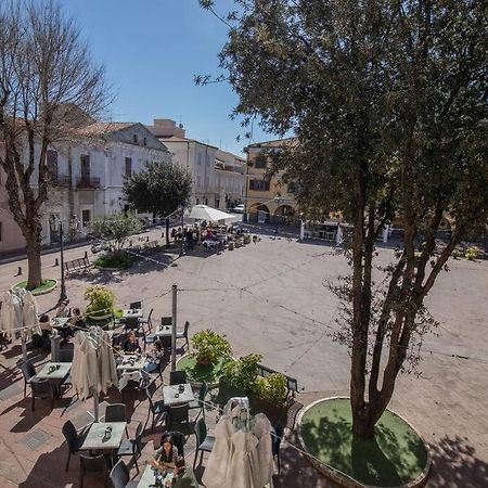 Апартаменти Ad Un Passo Dal Molo Порто-Торрес Екстер'єр фото